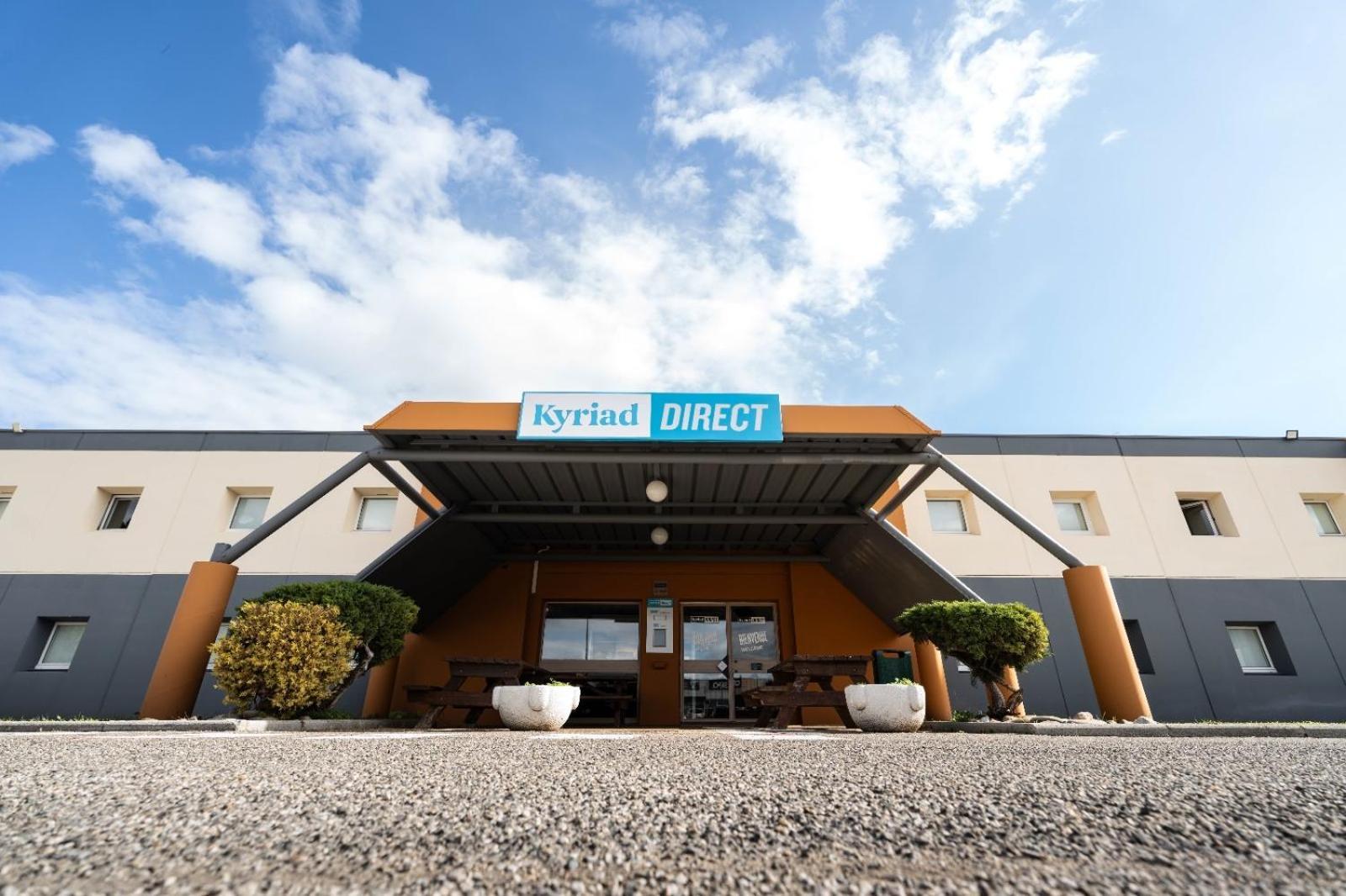 Kyriad Direct Brignoles - Provence Verte Exterior foto